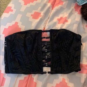 Victoria’s Secret black bralette top